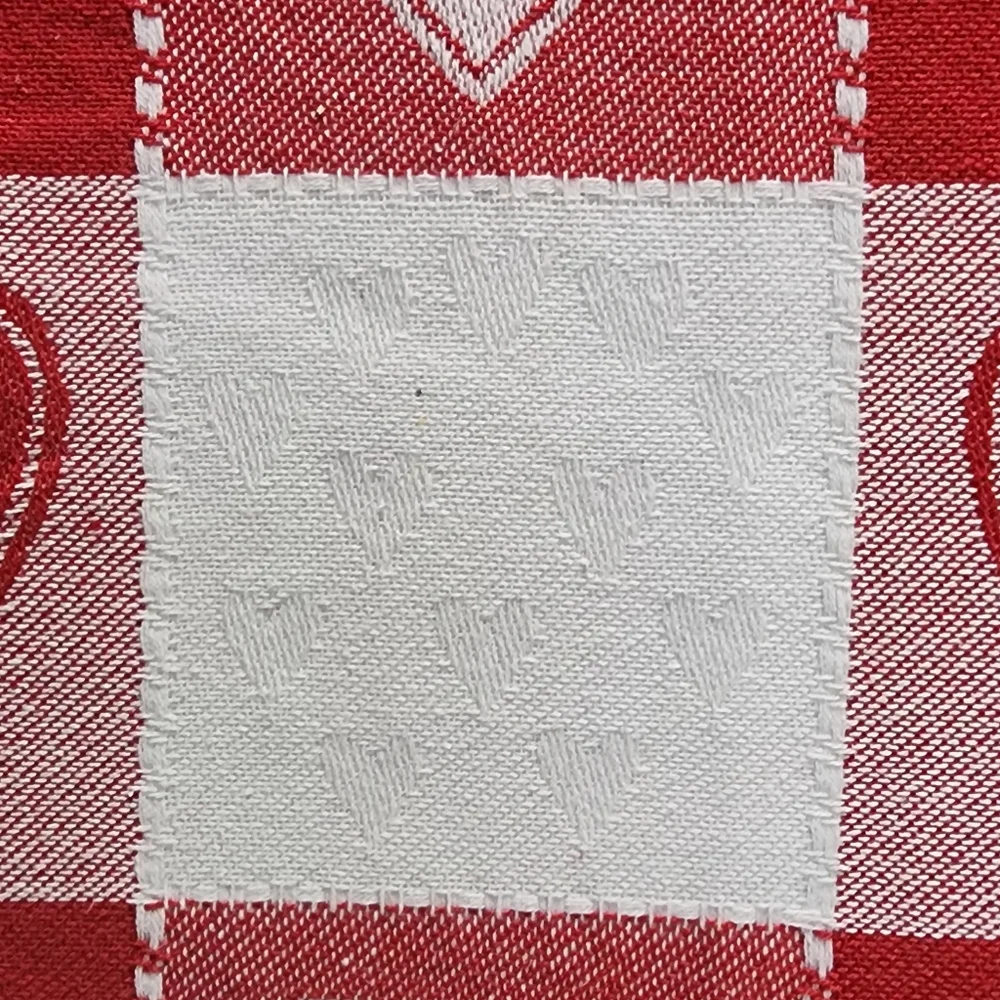 Rachel Zoe Red And White Hearts Woven Check‎ Cotton Tablecloth 60x84in Oblong
